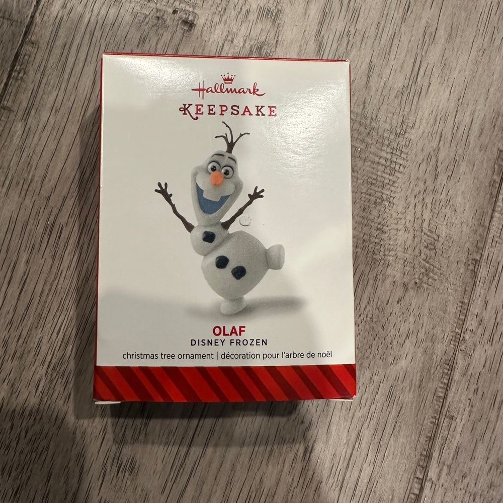 Hallmark Frozen Olaf ornament
